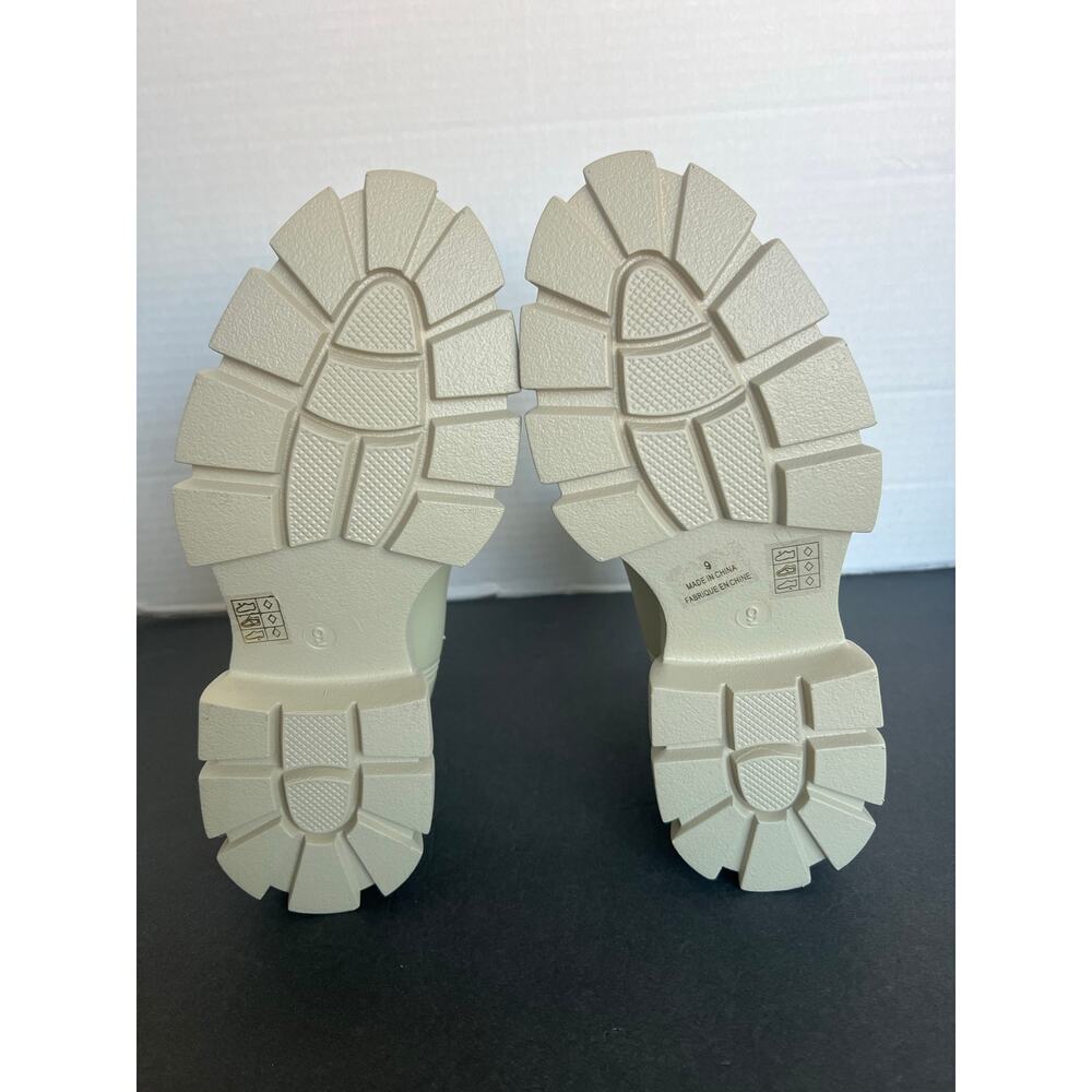 NWT Jeffrey Campbell Cream Pleu Platform Lug Sole Pull‎ On Rain Chelsea Boots 9 - Picture 10 of 11